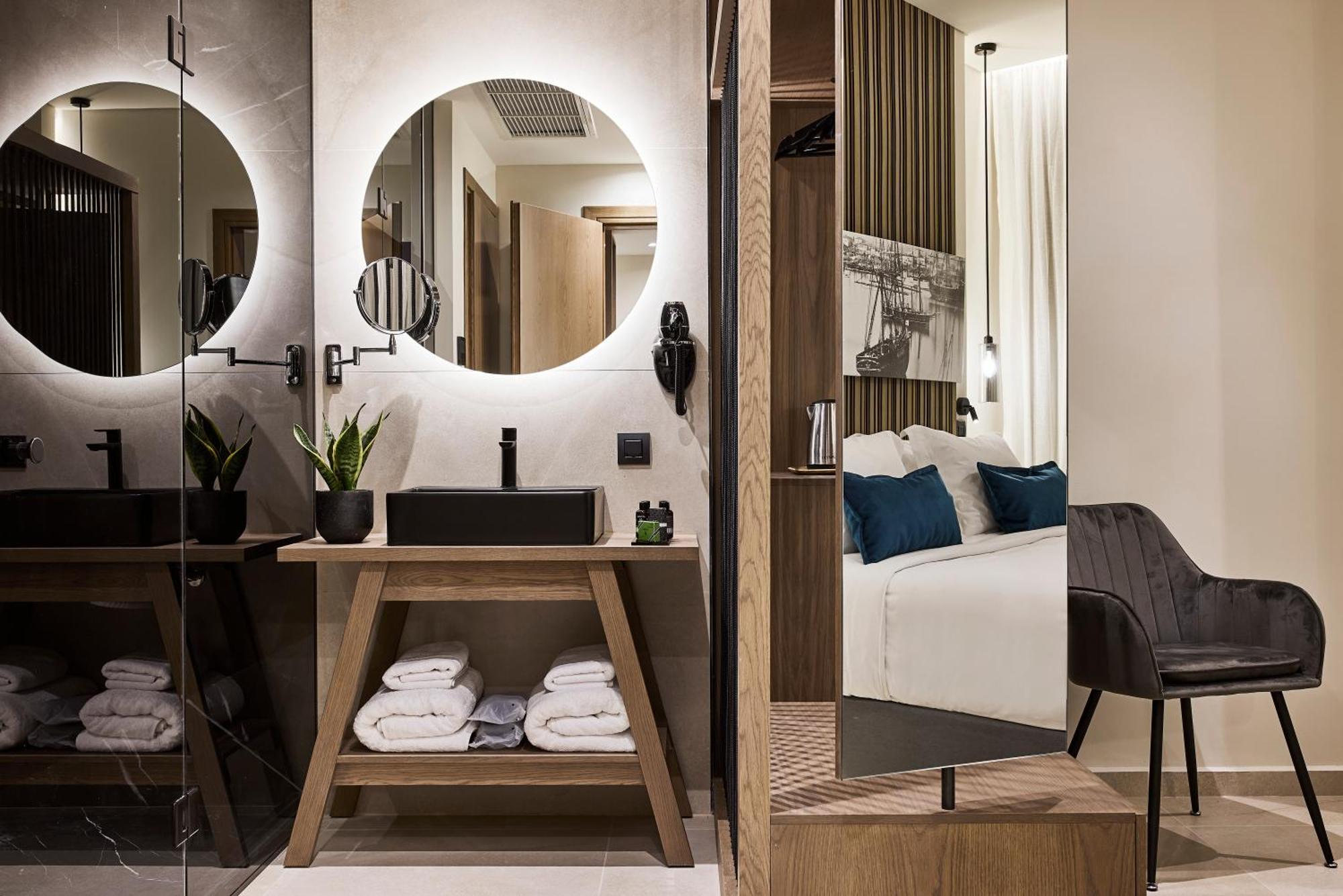 Athenarum Portus Life & Style Hotel Piraeus Buitenkant foto