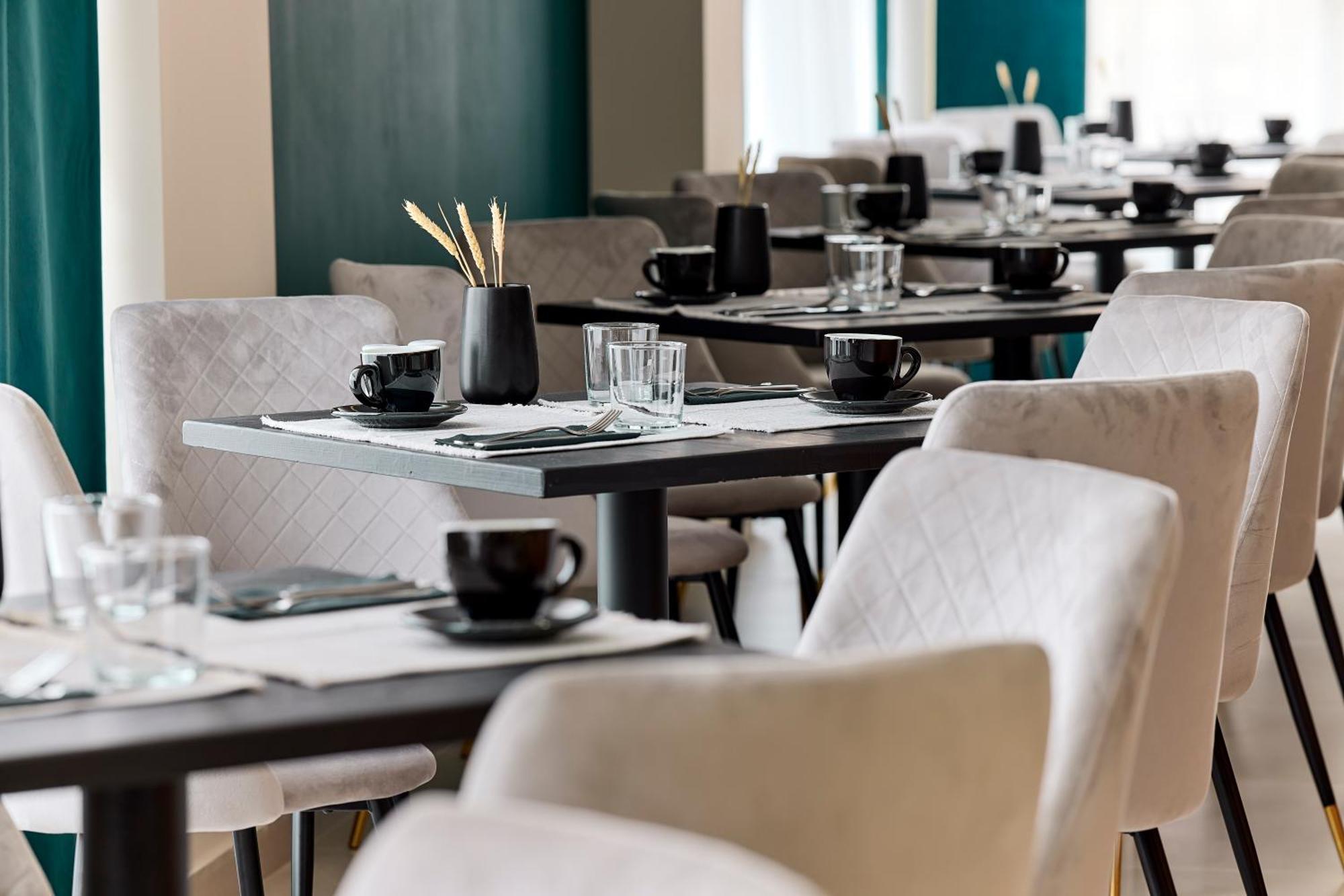 Athenarum Portus Life & Style Hotel Piraeus Buitenkant foto
