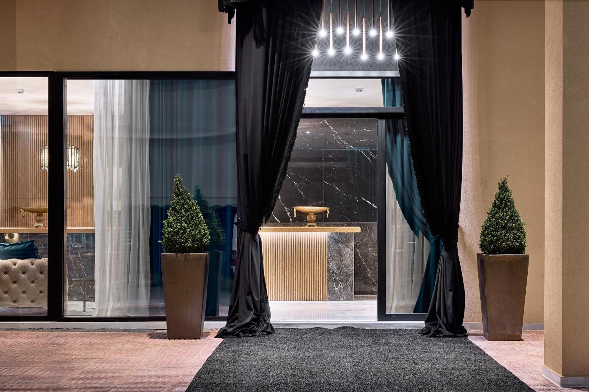 Athenarum Portus Life & Style Hotel Piraeus Buitenkant foto
